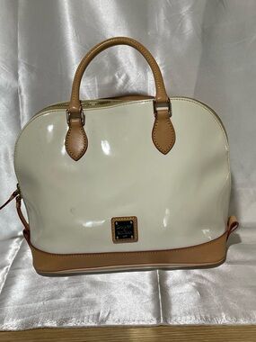D&B Iconic “Dome” “Zip Zip “Satchel/Vachetta Leather Handles &Trim / Pearl